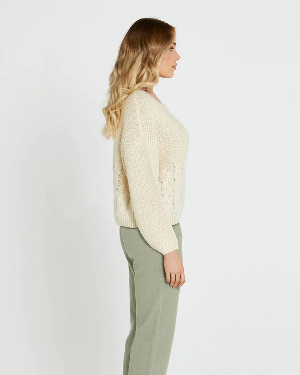 Erin Cable Knit Jumper - Cream