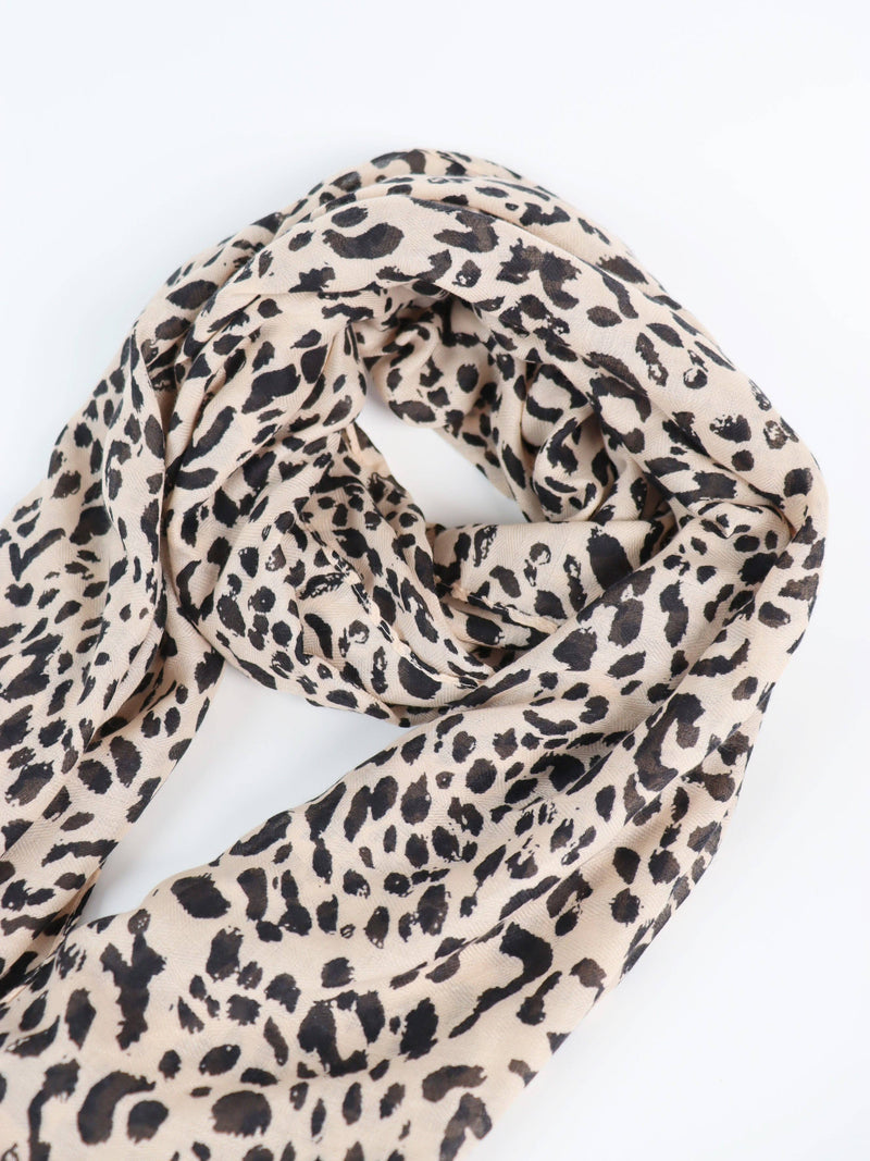 Cattura Leoard Tassel Lightweight Scarf