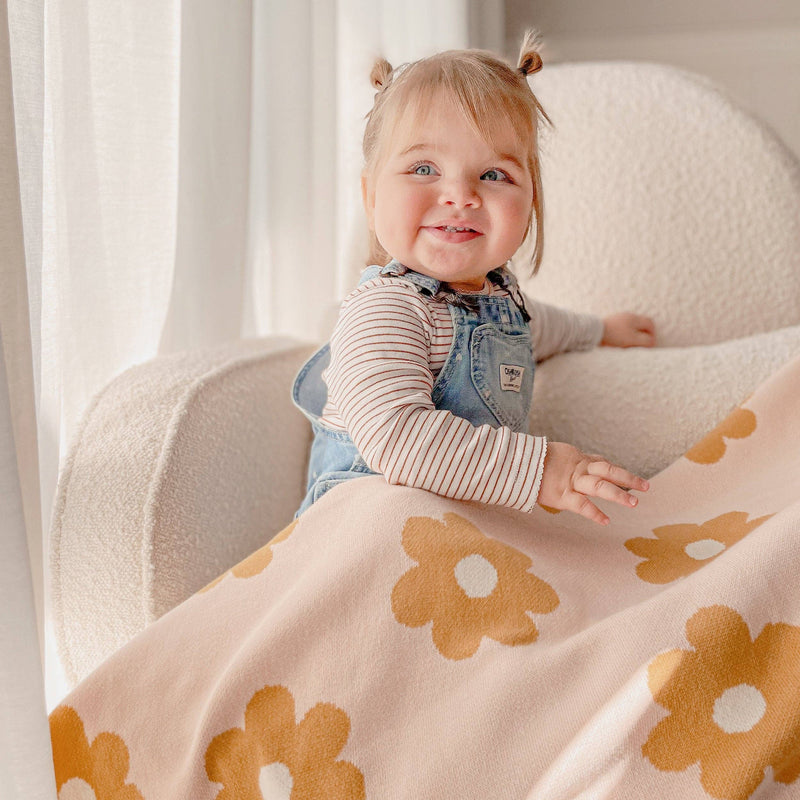 'Fox and Fallow' Daisy Chain Blanket