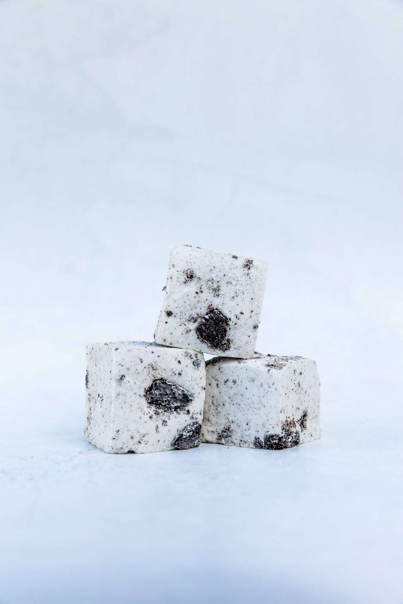 'Cloudy Confections' Cookies & Cream Marshmallows