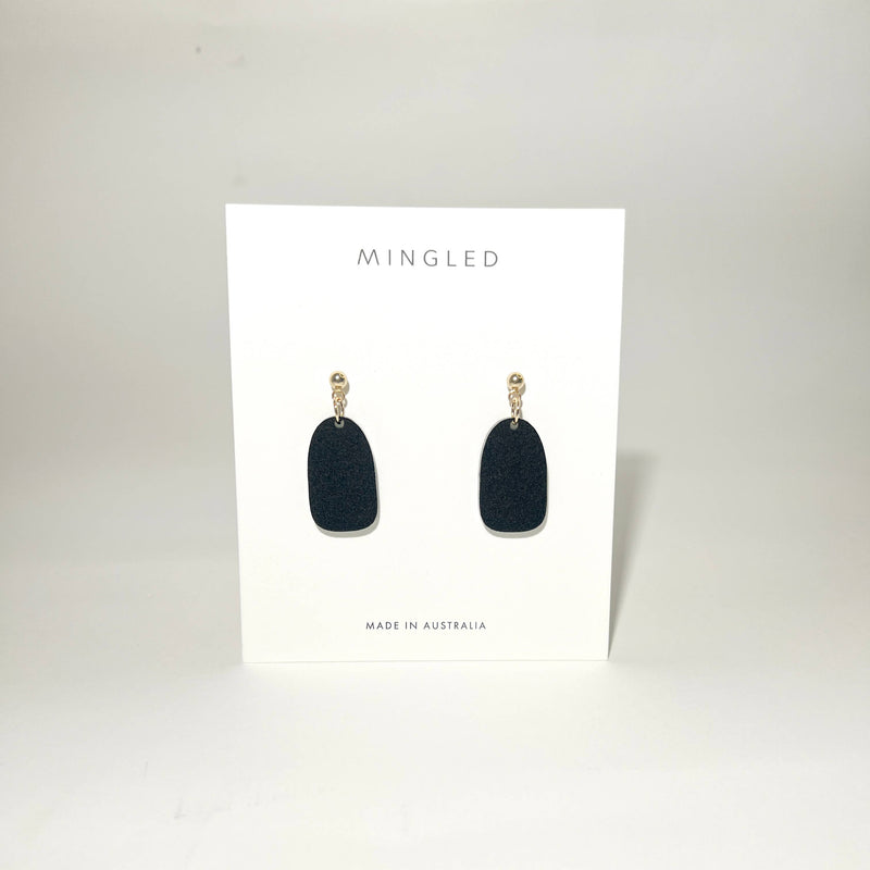 ‘Mingled’ Clio Minimalist Earrings - Black and Gold