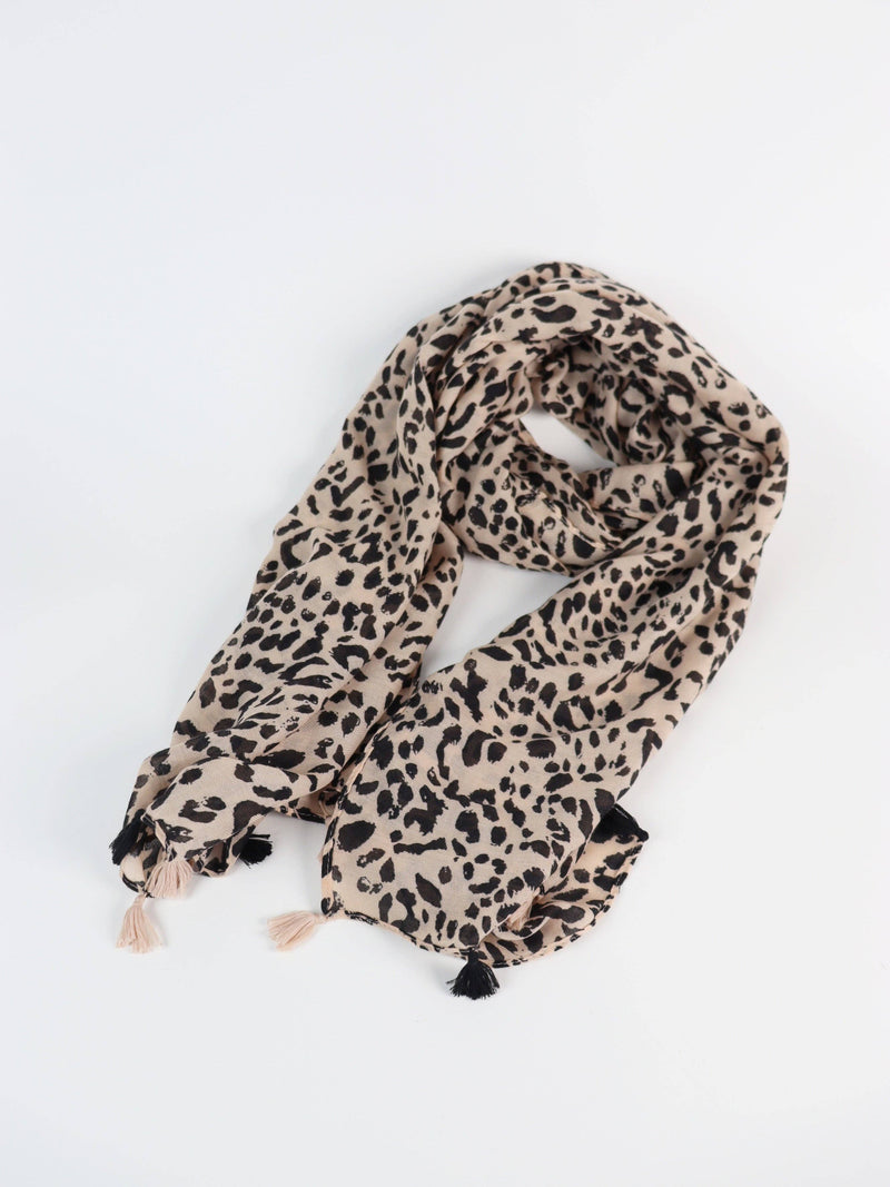 Cattura Leoard Tassel Lightweight Scarf