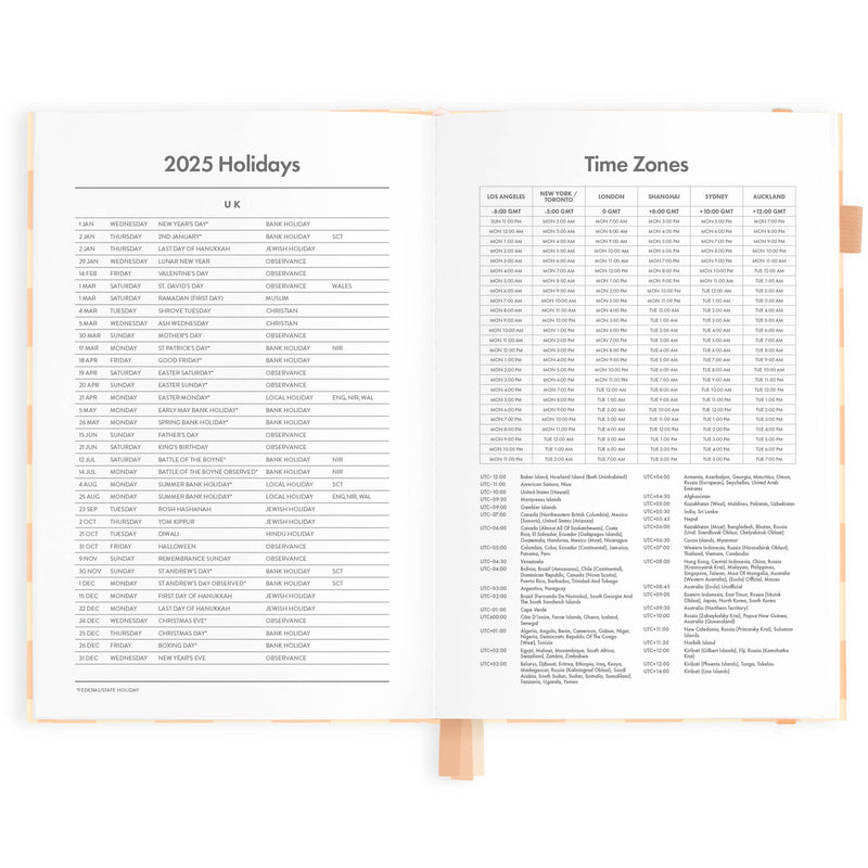 'Fox and Fallow' 2025 Horizontal Planner - Salmon Check