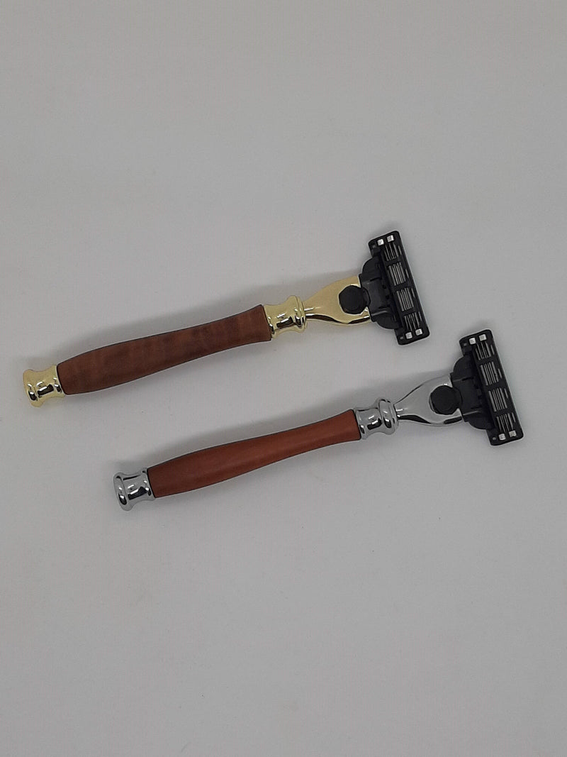 'Lyons Woodturning' Timber Handled Razor - Chrome and Blackwood