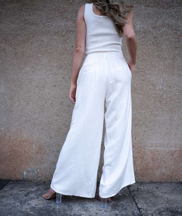 Tineil Wide Leg Linen Blend Pant