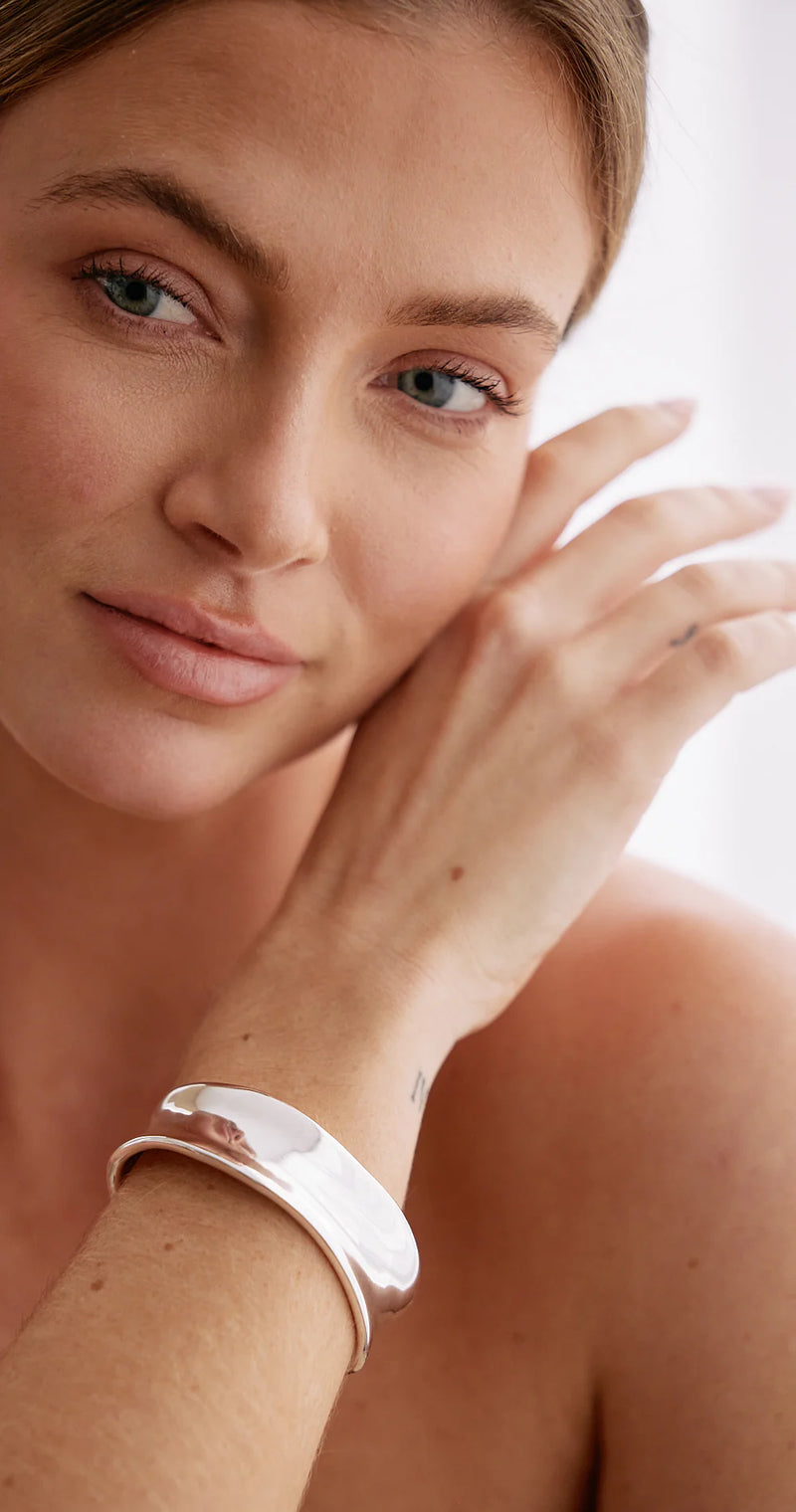 ‘Feather And Noise’ Brooke Bangle