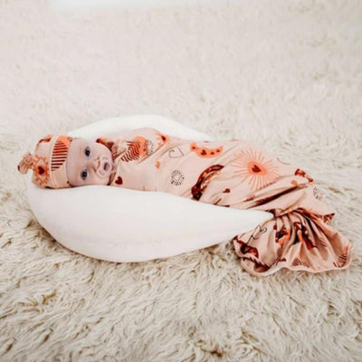 ArchNOllie Love Bug Jersey Swaddle Gift Set