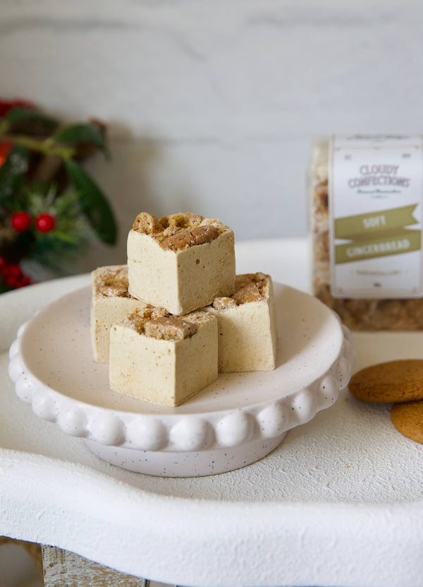 'Cloudy Confections' Gingerbread Marshmallows