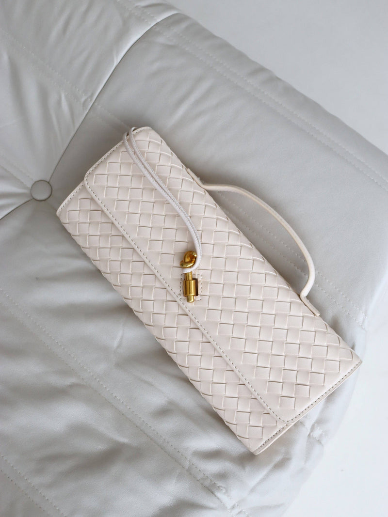 Paloma Clutch Bag - Off White