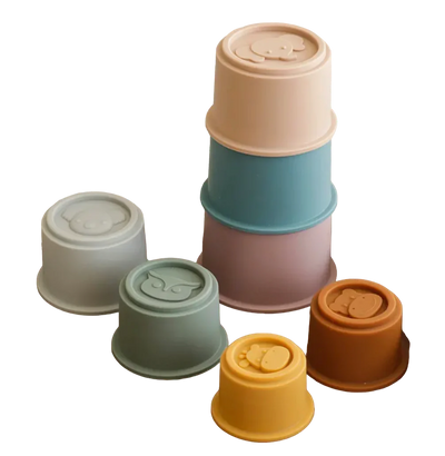 ‘Little Drop’ Animal Farm Stacker
