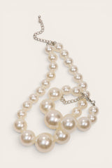Obus - Becoming Pearl Necklace 