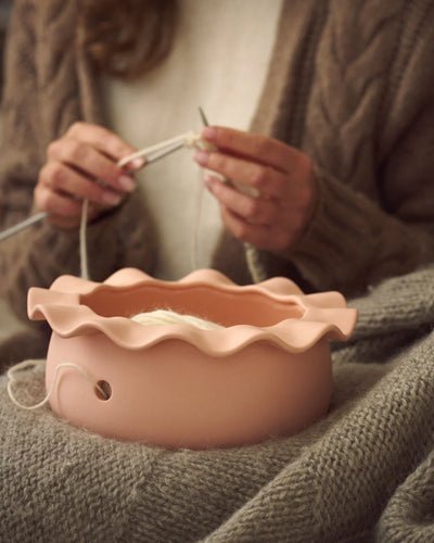 ‘Robert Gordon’ Yarn Bowl Coral