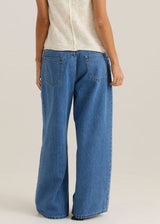Yara Slack Pleat Jean