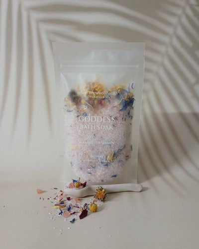 ‘Seventeen70 Botanicals’ Rose Blossoms + Coconut Bath Soak