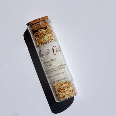'Soaked' Hydrating Clay Soak – Vanilla Creme