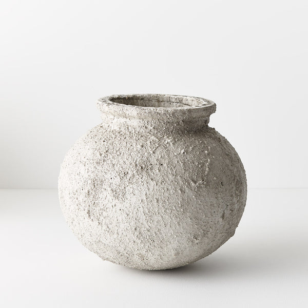 Tagea Antique Grey Pot