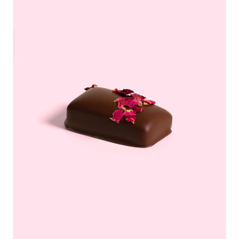 ‘Loco Love’ Truffle Bars 30g
Butter Caramel Pecan - with Cinnamon  Butterscotch caramel enrobed in 70% dark chocolate, topped with local cinnamon roasted Eltham pecans.



Wild Rose Ganache - wLoco Love Chocolate