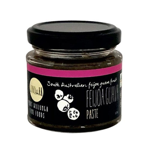 'Port Willunga Fine Foods' Feijoa PasteFeijoa provide a rich source of vitamins and have a superb sweet tart flavour and natural texture; favouring both cheeses and meats.
(125g)Port Willunga Fine Foods